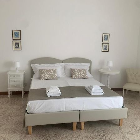 Porta Napoli Rooms Lecce Buitenkant foto