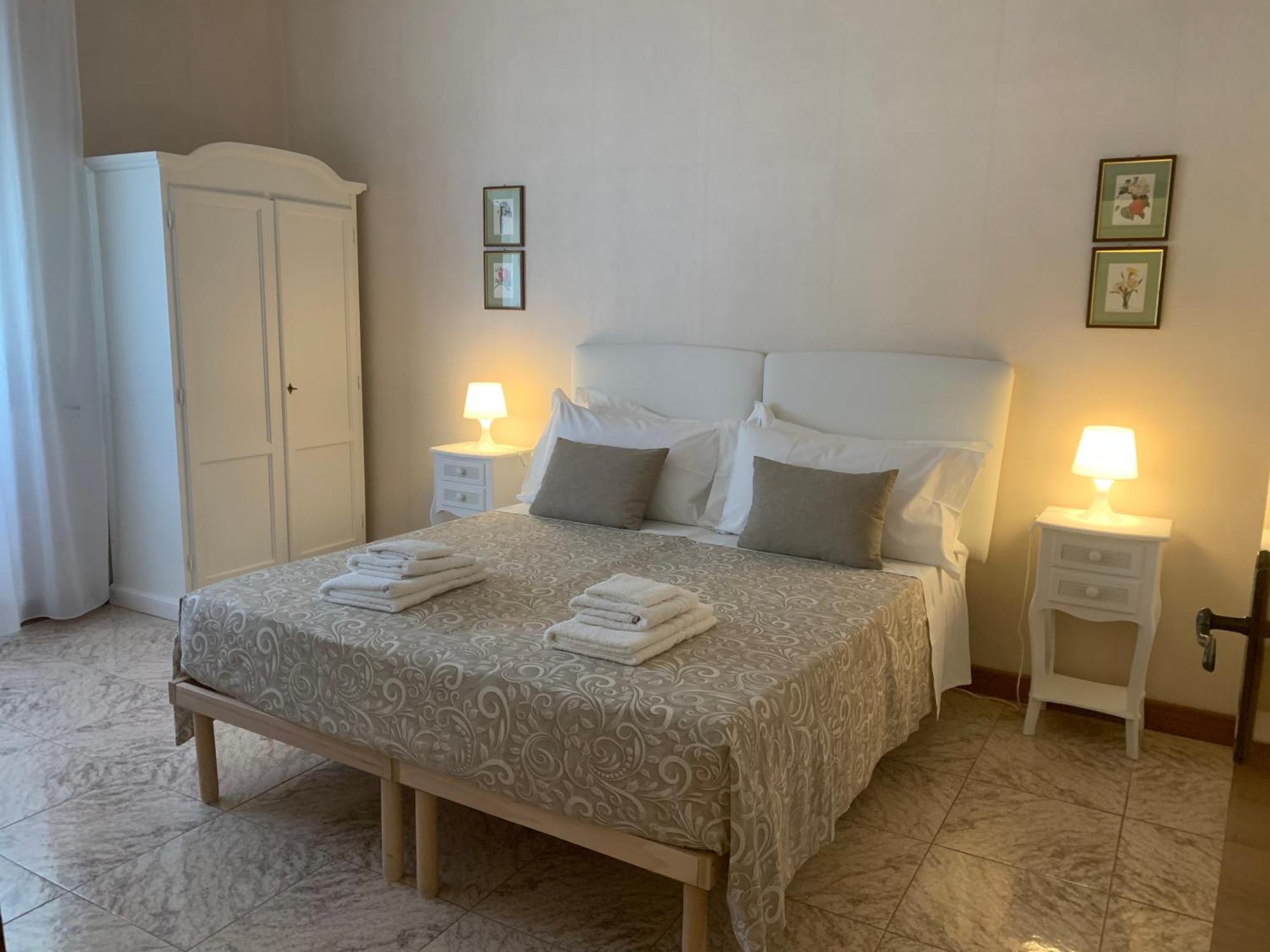 Porta Napoli Rooms Lecce Buitenkant foto